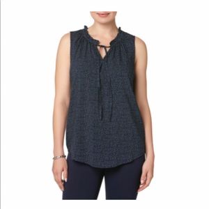 Womans XL Sleeveless Blouse Top